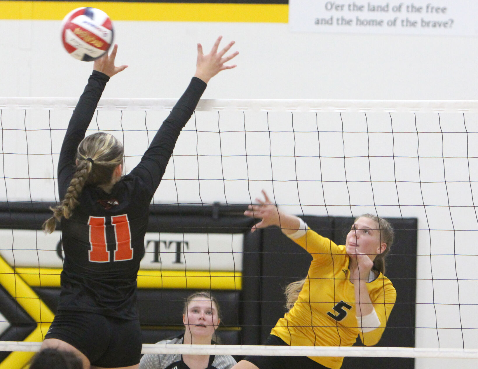 Bloomer at Cadott volleyball 9-13-22